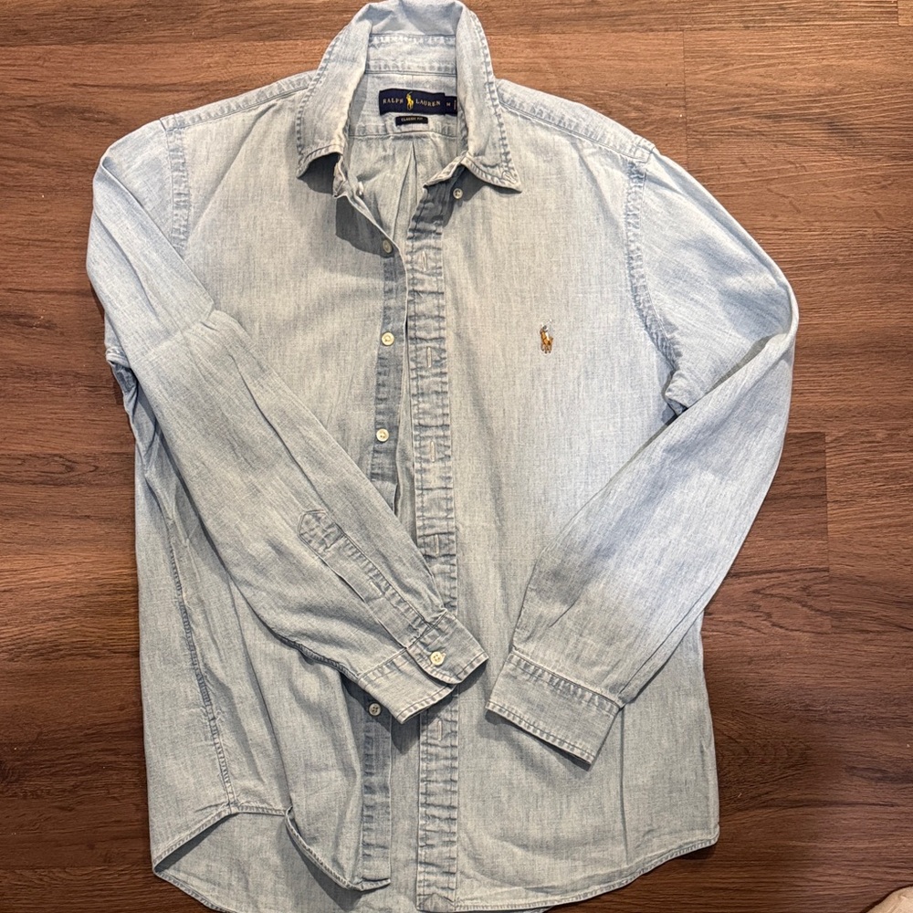 Ralph Lauren Chambray Classic Fit button down shirt